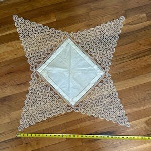 Vintage Table top Doily